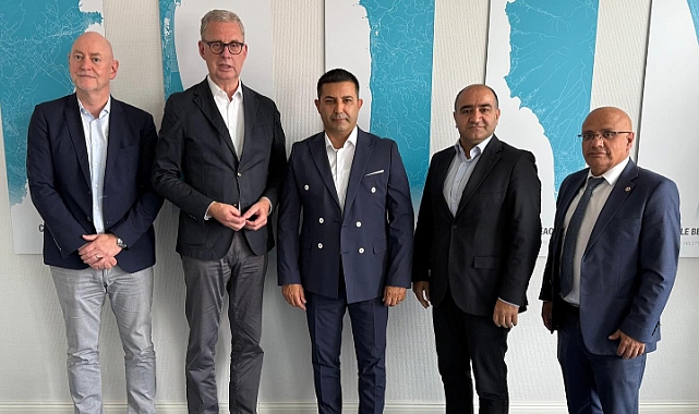 KUŞADASI ALMANYA PAZARINDA DA BÜYÜYECEK...BAŞKAN GÜNEL'DEN BERLİN ÇIKARMASI...