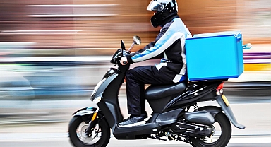 REKTÖR YARDIMCISINDAN KURYELERE 'EMİSYON' SUÇLAMASI…