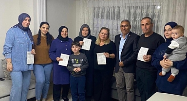 AK PARTİ İZMİR'DE ÜYE SEFERBERLİĞİ