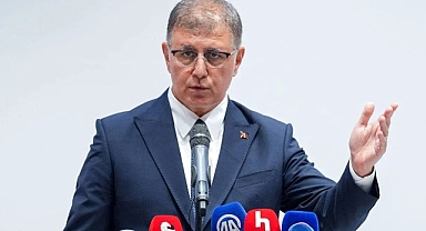 BAŞKAN TUGAY: İNSANLAR HAVUZDAKİ İŞÇİLERİN ARKA PLANINI BİLMİYOR