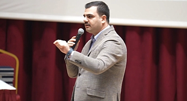 AK PARTİ’Lİ İNAN’DAN TUGAY’A: İZMİR’E ZAMAN KAYBETTİRİYOR