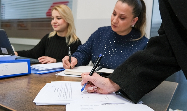 MENEMENLİ GENÇLERE 3 MİLYON LİRALIK YKS DESTEĞİ 